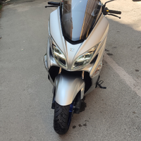 Suzuki Burgman 400