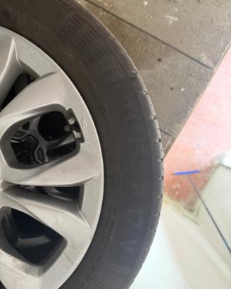 ruote complete misura 215•55•17 FIAT 500X