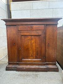 Mobile antiquariato