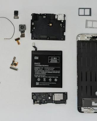 Xiaomi Mi5 + ricambi