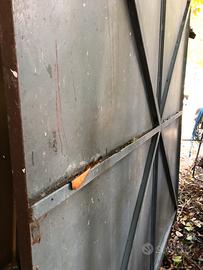 Portone scorrevole in ferro