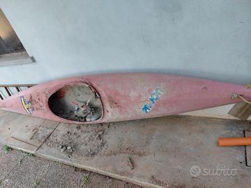 canoa da sistemare 70 euro 