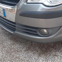 paraurti anteriore VW Touran del 2008