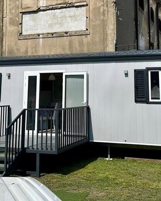 Casa Prefabbricata Mobile Coibentata 9,5x2,5 Chiav