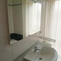 Mobiletto da bagno "Azzurra "