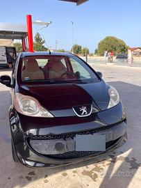 Peugeot 107 1.0 benzina, immatricolata  2006