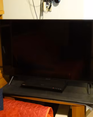 SAMSUNG TV 43 pollici 4K SMART TV WiFi