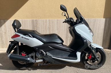 Xmax yamaha