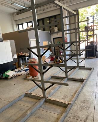 Struttura cantilever scaffalatura barre metallo
