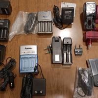 Diversi caricabatterie stilo e ministilo