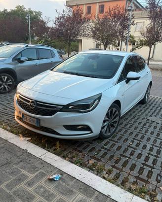 Opel astra K
