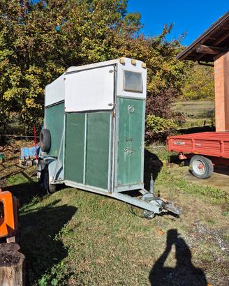 trailer trasporto cavalli mada