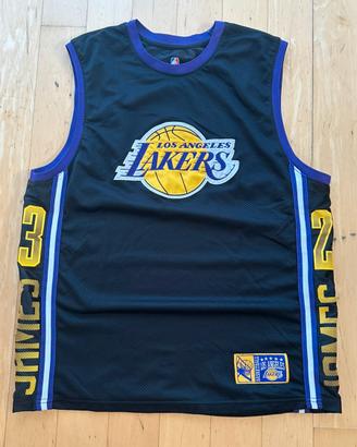 Canotta LA nero viola e gialla, dettagli Lebron