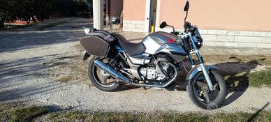 Moto Guzzi Breva 750 anno 2003 km 67350