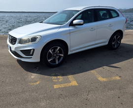 Volvo XC60 R-design Momentum 2015