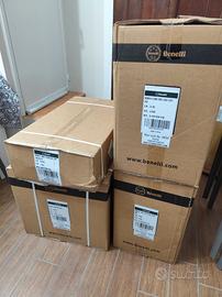 Tris borse Benelli 702