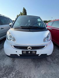 SMART FORTWO DEL 2010 PER RICAMBI