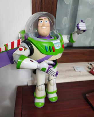 Buzz lightyear Toy story