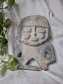 Scultura decorativa in pietra stile etnico