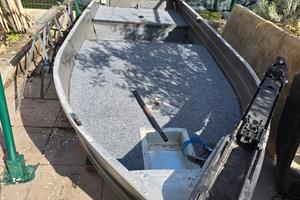 CANADIAN 370 pronto pesca