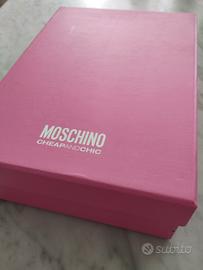 gadget di sfilata Moschino Cheap and Chic 2014