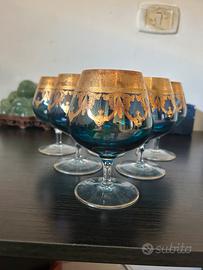 Set di bicchieri d’oro