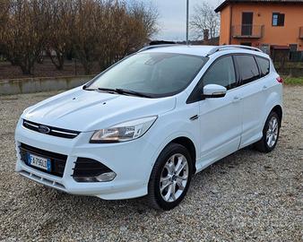 Ford Kuga 2.0 TDCI 180 CV S&S 4WD Powershift Titan