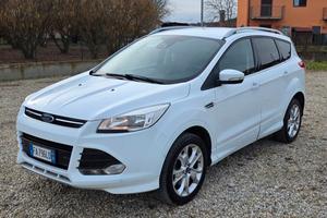 Ford Kuga 2.0 TDCI 180 CV S&S 4WD Powershift Titan