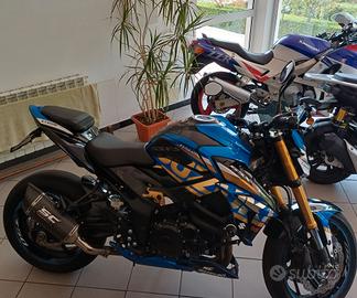 Suzuki GSX S 750