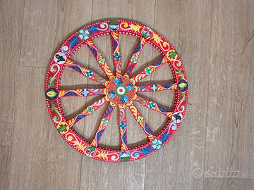 Splendida ruota decorativa di carretto siciliano,