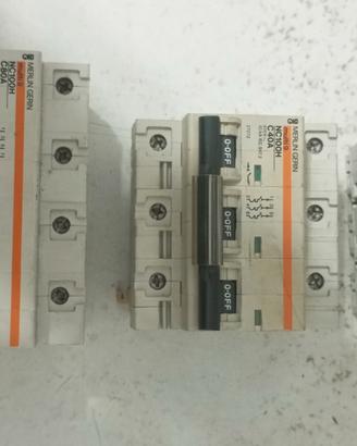 Interruttori magnetotermici Merlin Gerin
