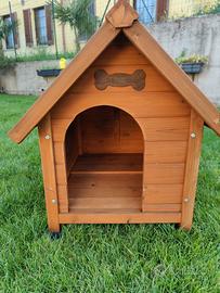 Cuccia per cani in legno