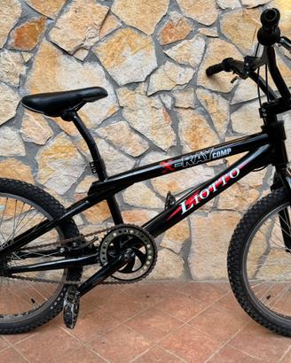 Bmx: X-Ray comb