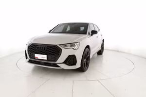 Audi Q3 Sportback 35 2.0 tdi Identity Black s...