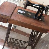 Macchina da cucire primi '900