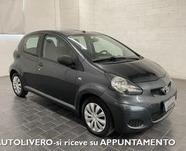 TOYOTA Aygo 1.0 5 porte 68CV Connect-UNIPRO-NAVI
