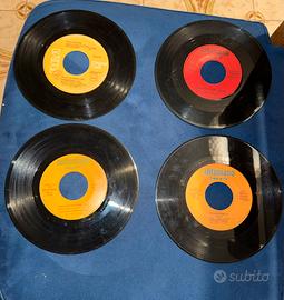 Dischi  45 giri assortiti