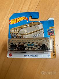 Hot Wheels Surfin' School Bus HW Xtreme Sports