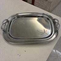Elegante vassoio acciaio