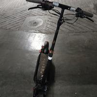 Monopattino kugoo m4