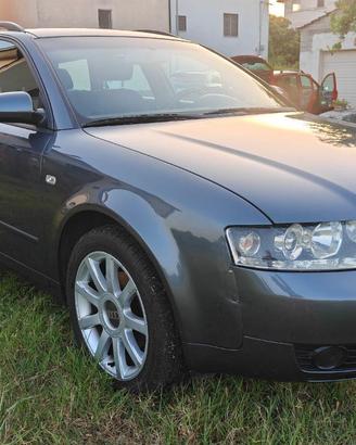Audi A4 Avant 1.9 TDI 130CV 6M
