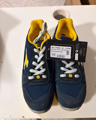 Diadora run text low s1p src esd