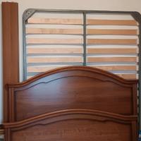 Letto matrimoniale noce già smontato