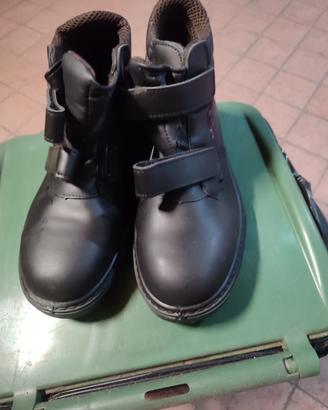 scarpe antinfortunistiche uomo/donna 