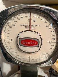 Bilancia in vintage cucina