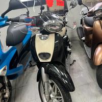 Piaggio Scarabeo 100 4t