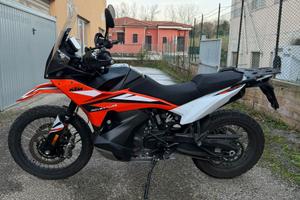 KTM 890 Adventure