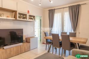 TRILOCALE CON DOPPI SERVIZI IN CONDOMINIO DI RECEN