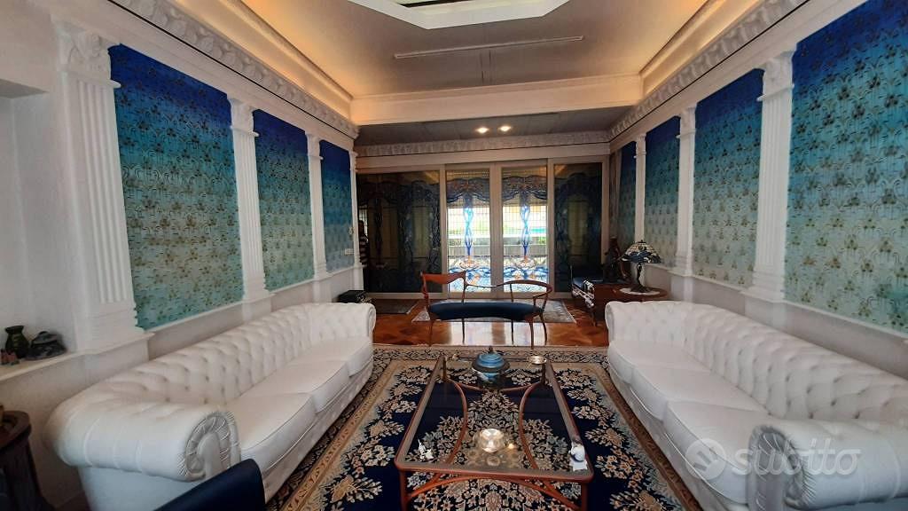 Appartamento di 427 m² con più di 5 locali a Udine