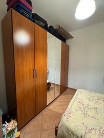 armadio 6ante + giroletto